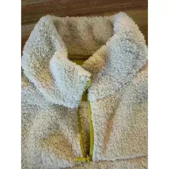 Girlfriend Collective Cream Yellow Recycled Fleece Half Zip Sweatshirt Pockets - Picture 9 of 16